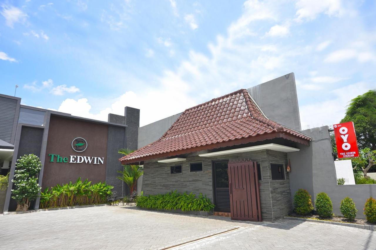 The Edwin Syariah Hotel Ngabean Екстериор снимка