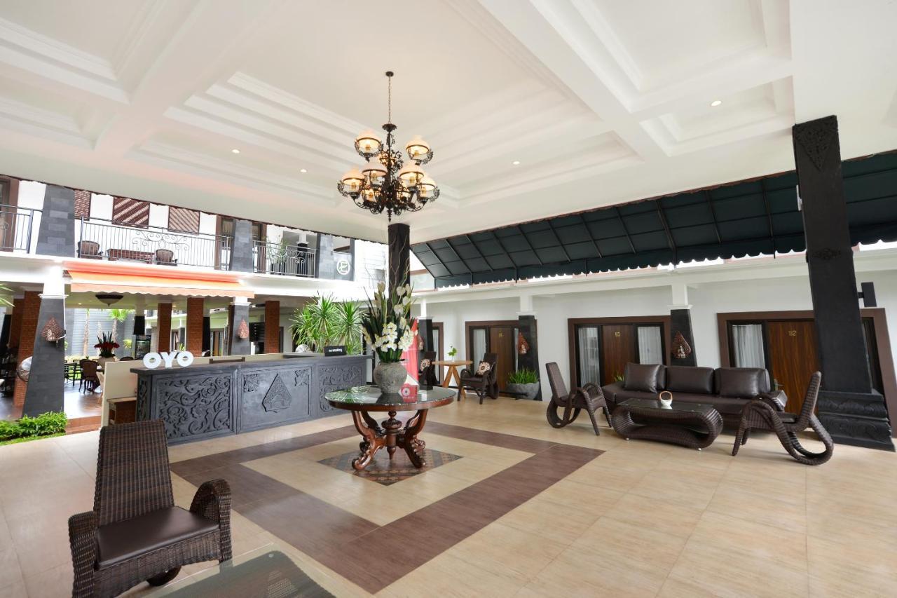 The Edwin Syariah Hotel Ngabean Екстериор снимка